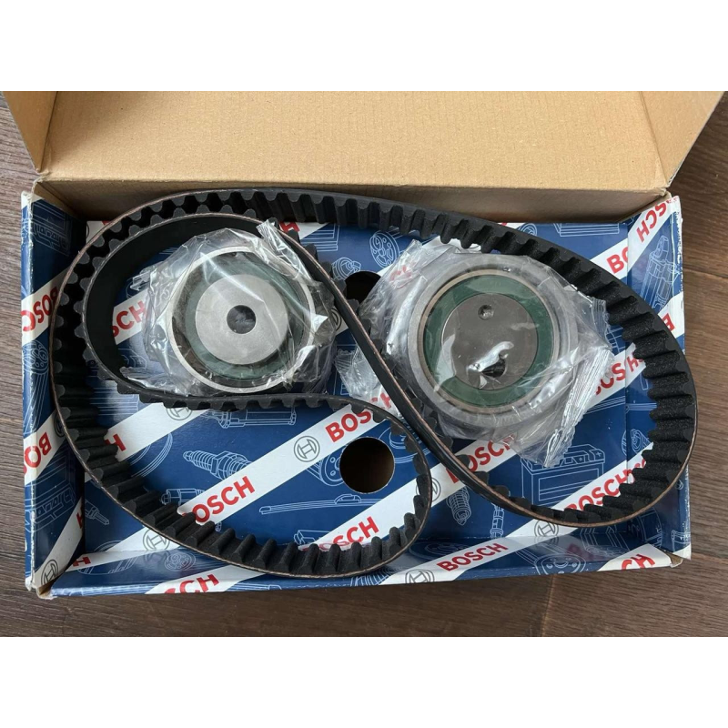 Комплект ГРМ ремінь і 2 ролики Hyundai Coupe, Elantra, Tucson, TRAJET,Kia Carens, Cerato,Sportage Комплект ГРМ ремінь і 2 ролики Hyundai Coupe, Elantra, Tucson, TRAJET,Kia Carens, Cerato,Sportage