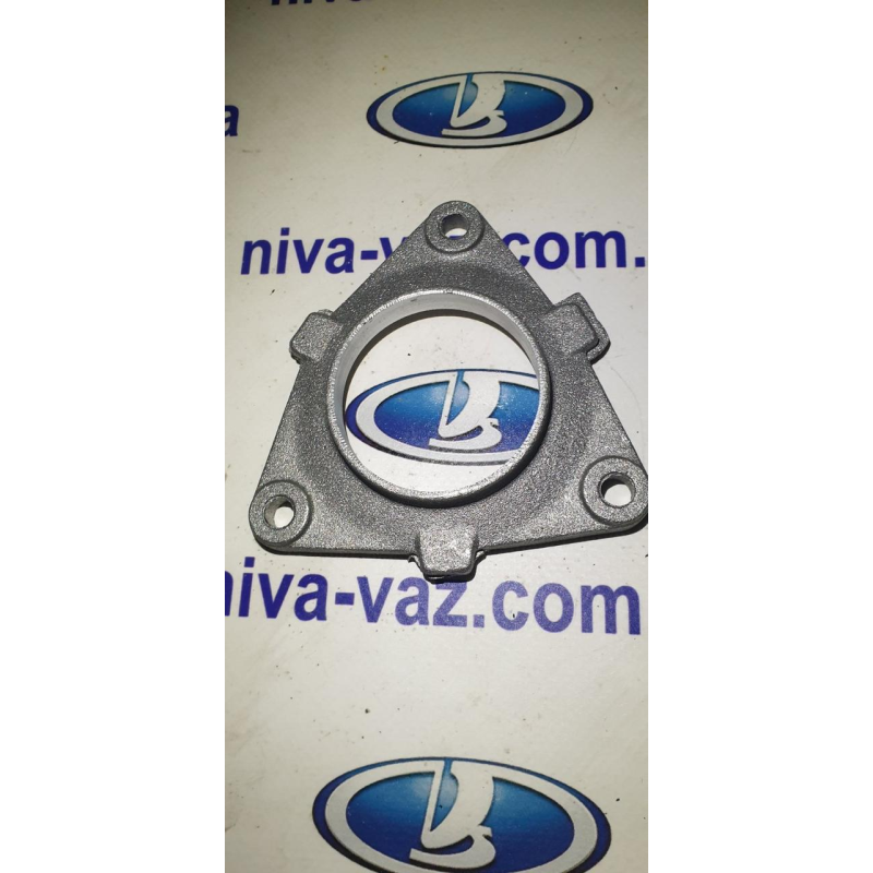 КРИШКА ПІДШИПНИКА ПЕРЕДНІГО МОСТА ВАЗ 2121-21214 КРИШКА ПІДШИПНИКА ПЕРЕДНІГО МОСТА ВАЗ 2121-21214