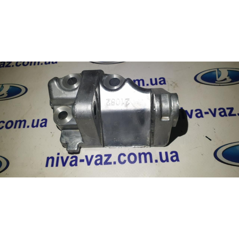 Кронштейн генератора нижній ВАЗ-2108-2115 інжектор