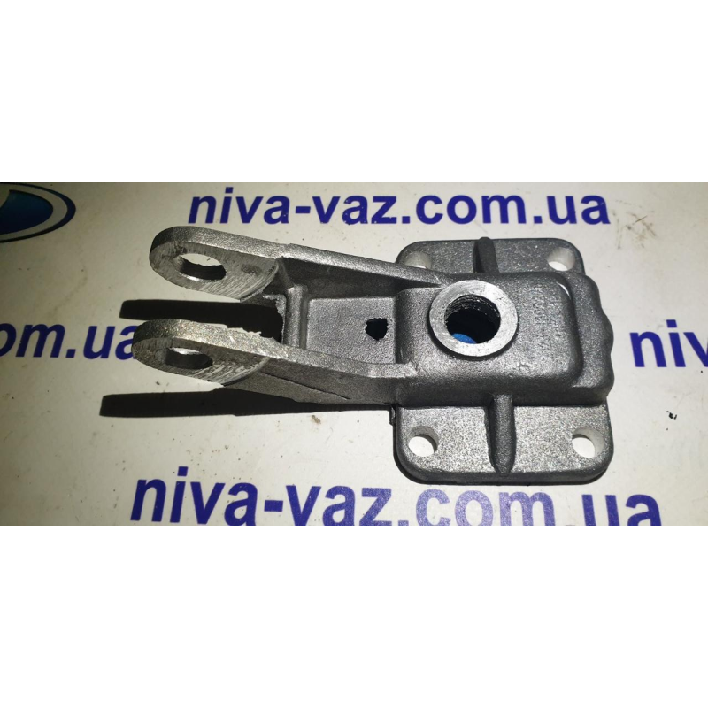 Кронштейн роздавки нива 2121-21214